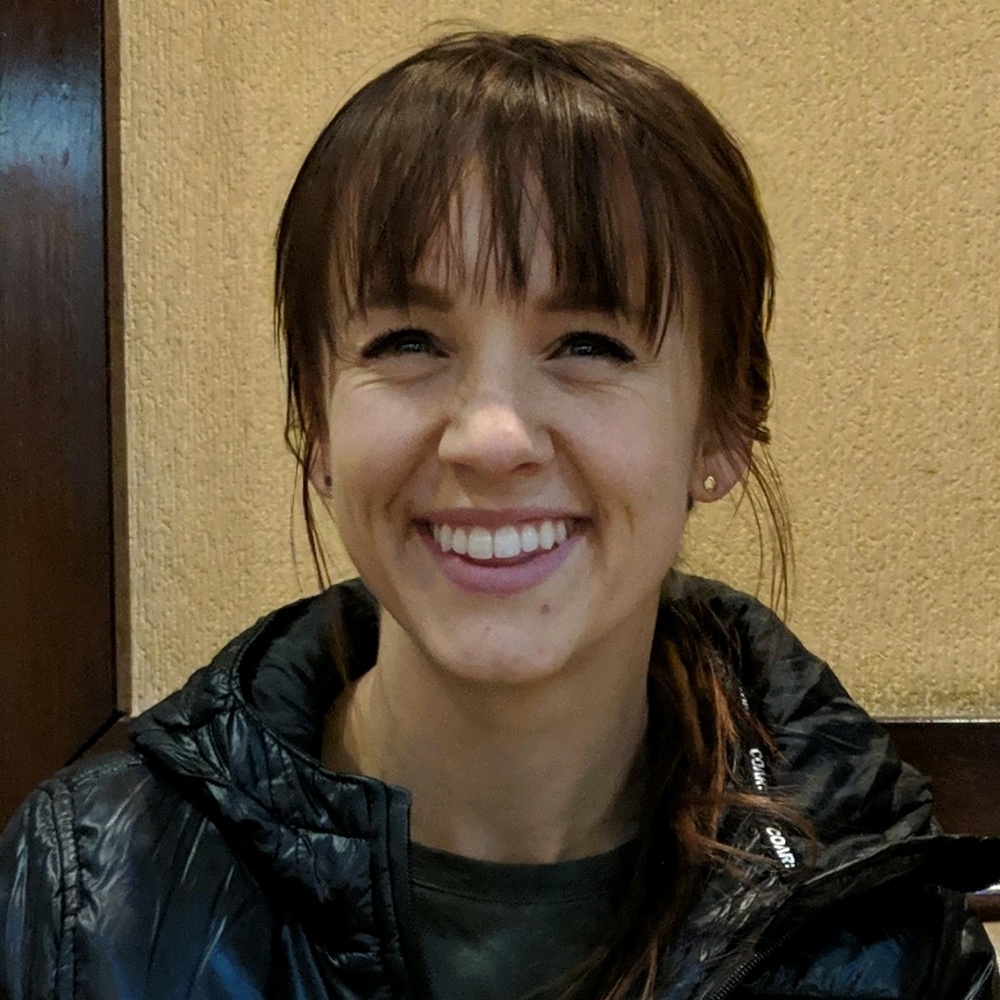 Meet your Posher, Kelli